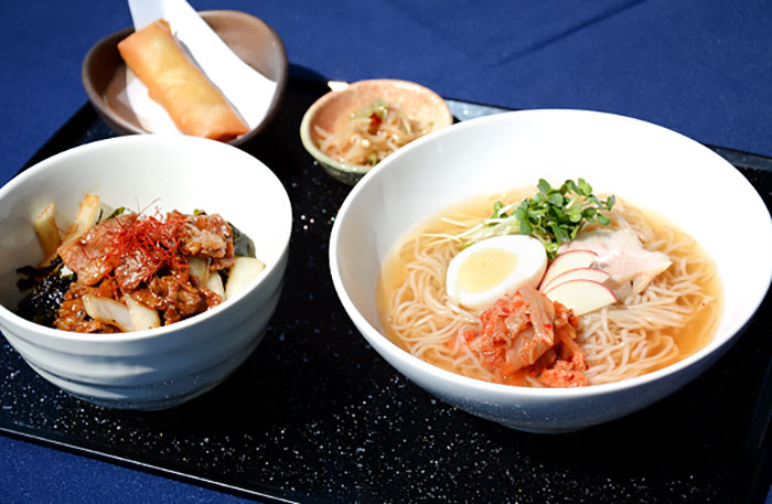 韓国風冷麺とプルコギ丼セット